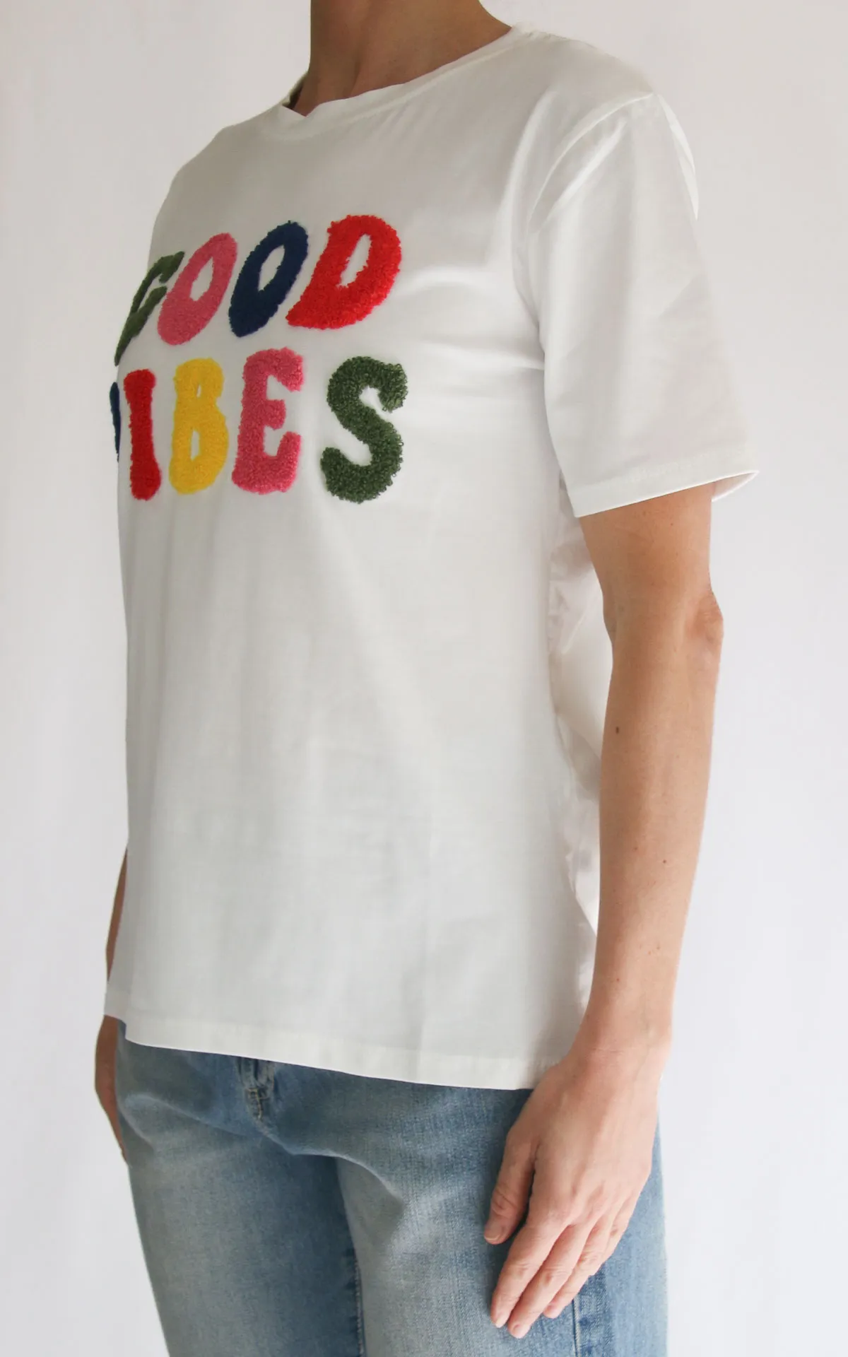 Civico 1 – T-shirt decoro – Good vibes