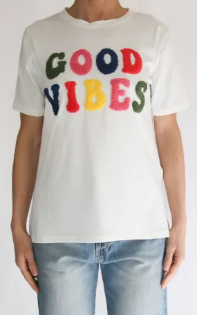 Civico 1 – T-shirt decoro – Good vibes