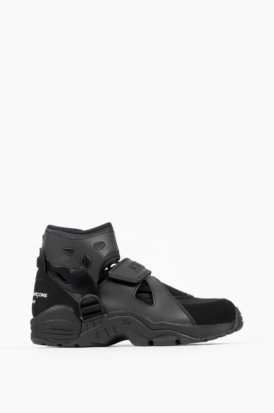 COMME DES GARCONS HOMME PLUS X NIKE AIR CARNIVORE BLACK