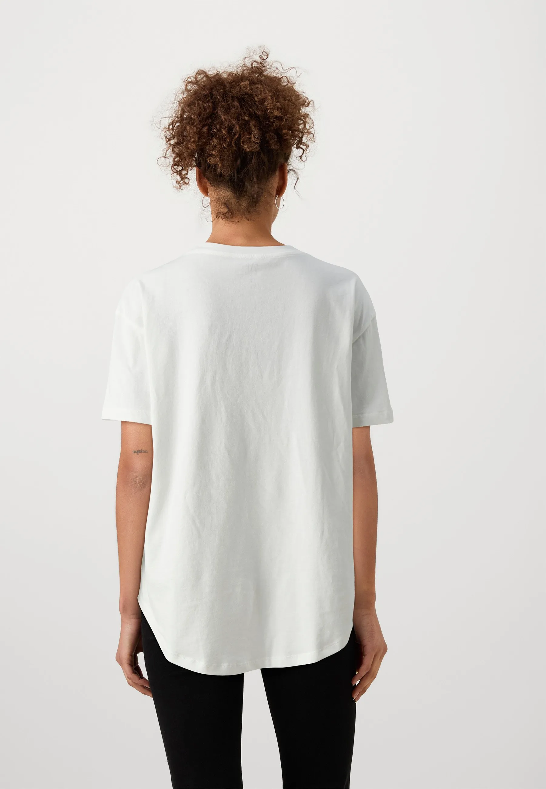 LOGO BOYFRIEND TEE - T-shirt con stampa