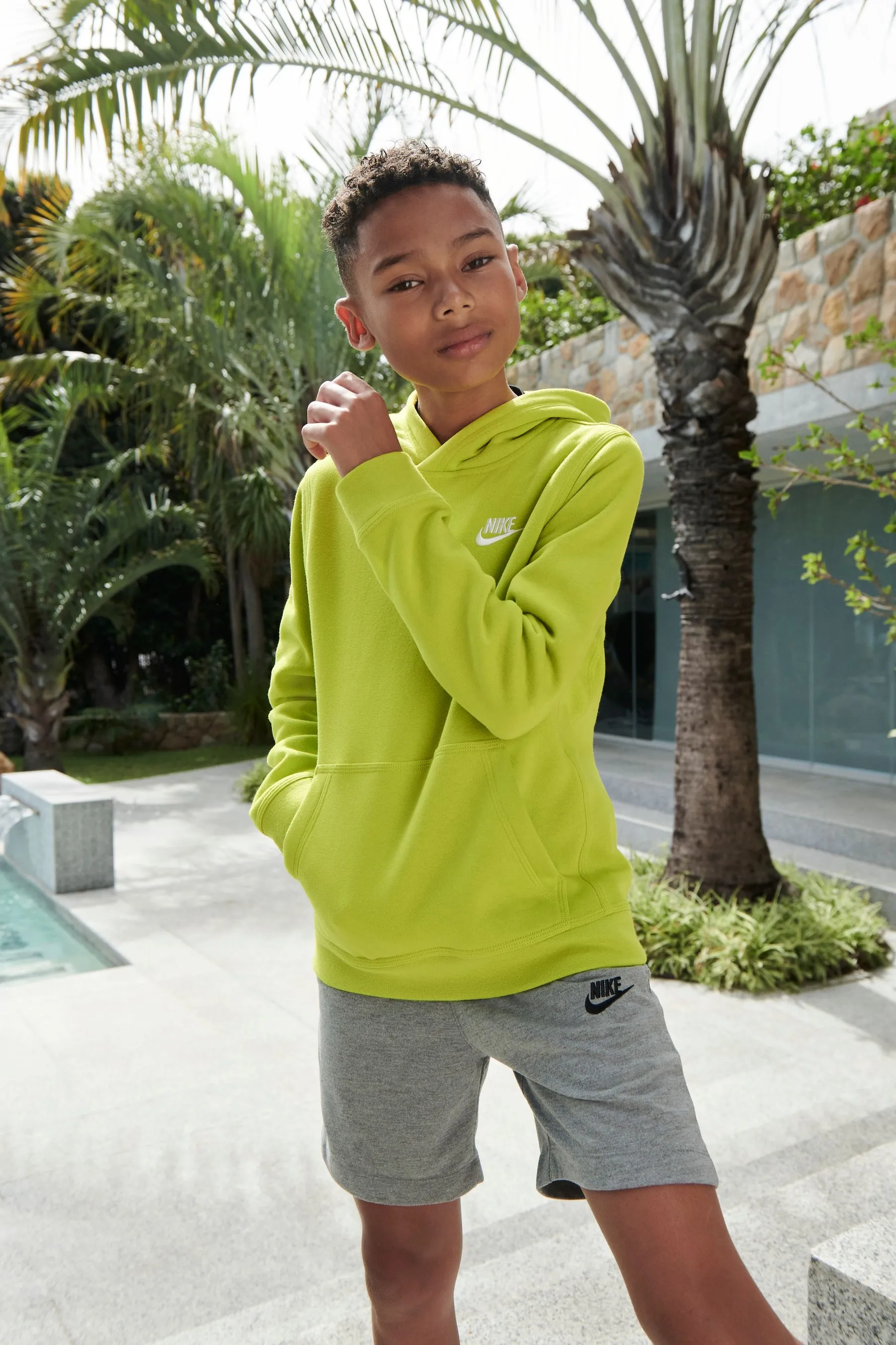 Nike - Club - Shorts in jersey    