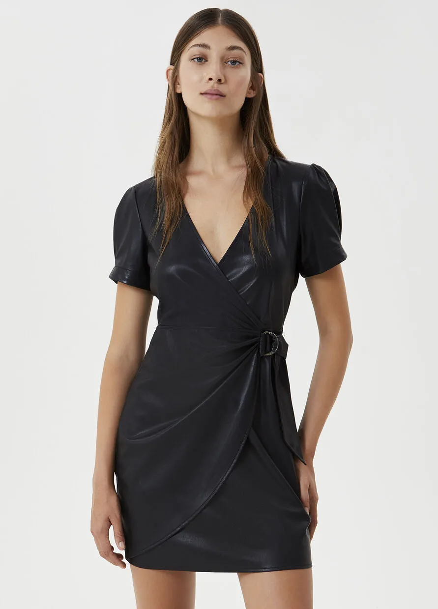 Short dress in imitation leather / Black