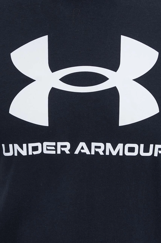 Under Armour t-shirt